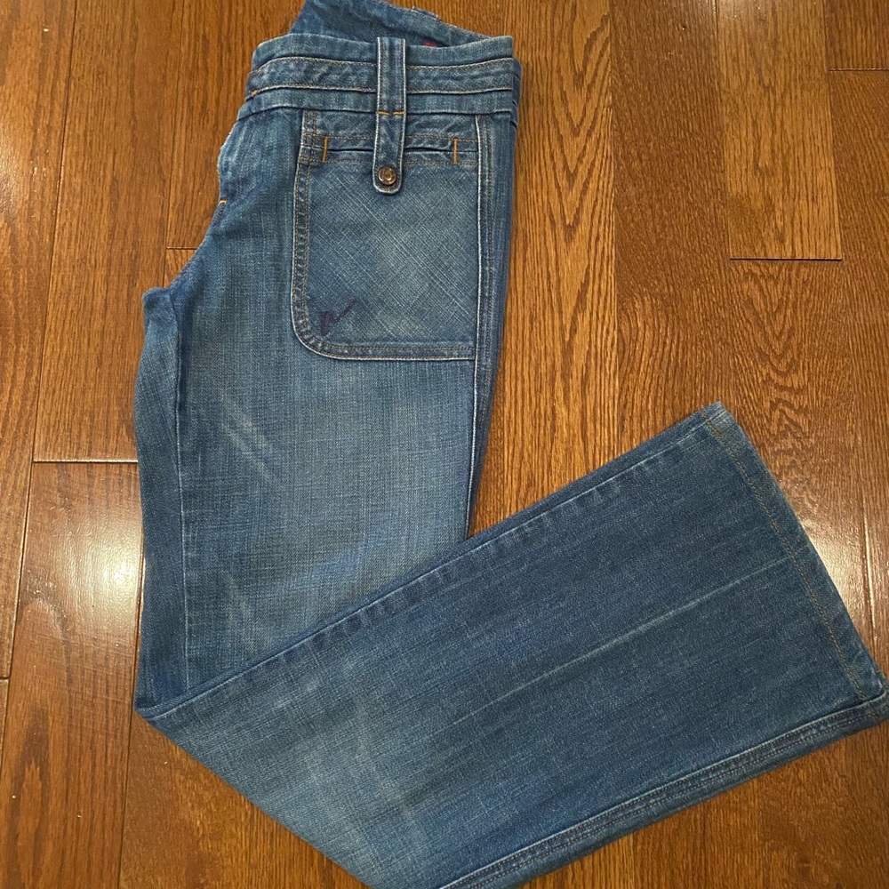Citizens of humanity size 26.  Hemmed Inseam 29 in. Outseam 37.